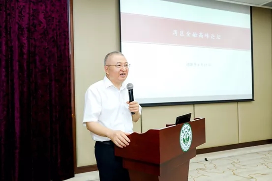 李善民副校长致欢迎辞